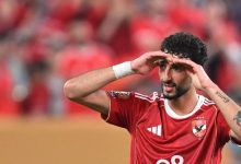 Photo of وسام أبوعلي ينقلب على الأهلي ويتمسك بالرحيل قبل بداية الموسم
