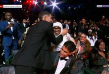 Photo of ملخص حفل جوائز الكاف.. أشرف حكيمي يتوج أفضل لاعب وصلاح في المركز الثاني.. وسيطرة مغربية بـ 6 جوائز