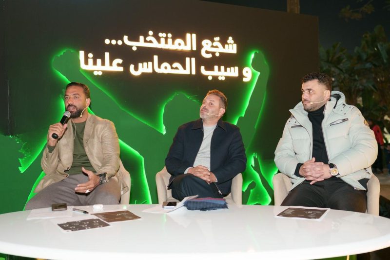 عماد متعب وميدو في نادي نيو جيزة