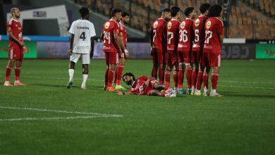Photo of استبعاد زيزو وضم بلعمري.. قائمة الأهلي المسافرة للجزائر